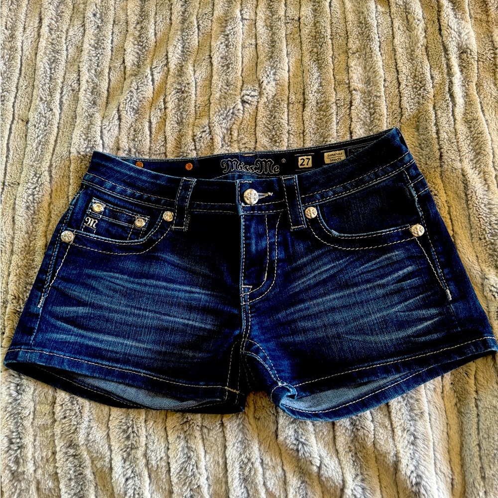 Miss Me Shorts